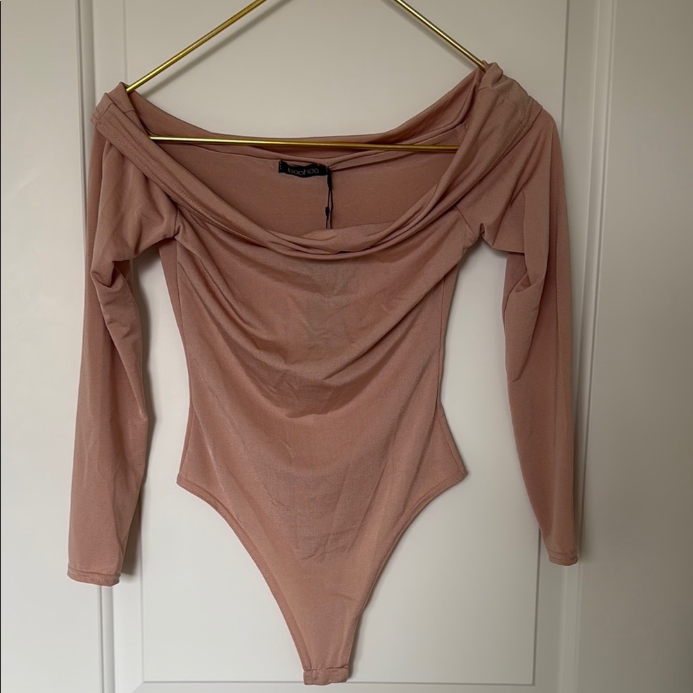 Boohoo Blush Pink Off-Shoulder Fitted Bodysuit